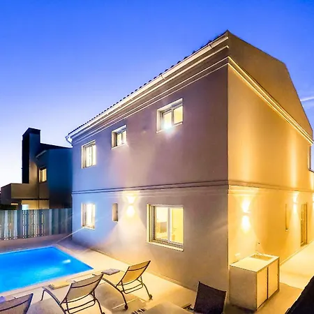 Amendoa - Private Pool - 10 Guests -